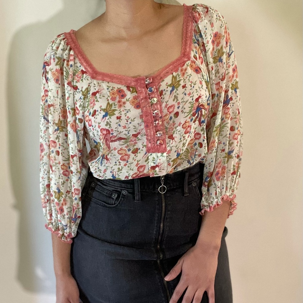 Floral patterned blouse